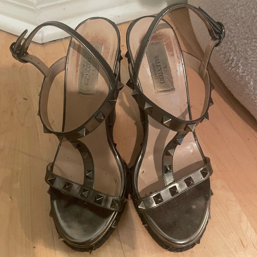 Valentino Metallic Jute Rockstud Wedge Sandals